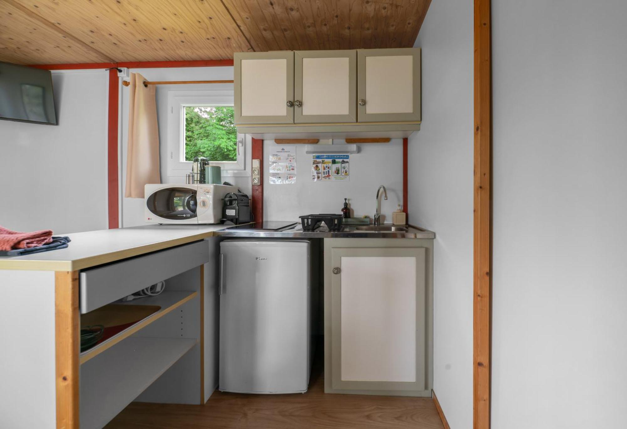 Camping Le Mont Libre - Cottage & Espace Nature - Gannat Exterior photo