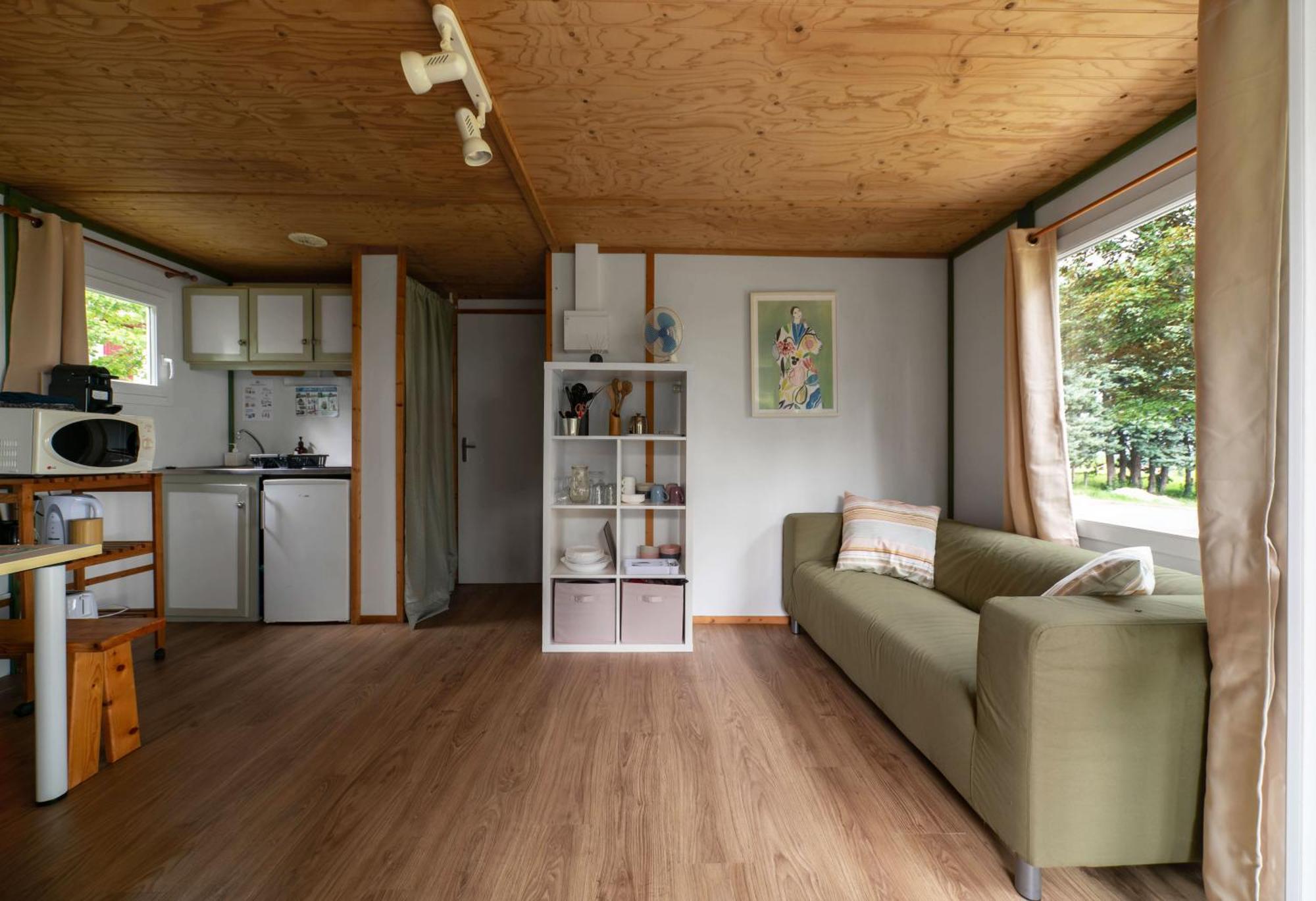 Camping Le Mont Libre - Cottage & Espace Nature - Gannat Exterior photo